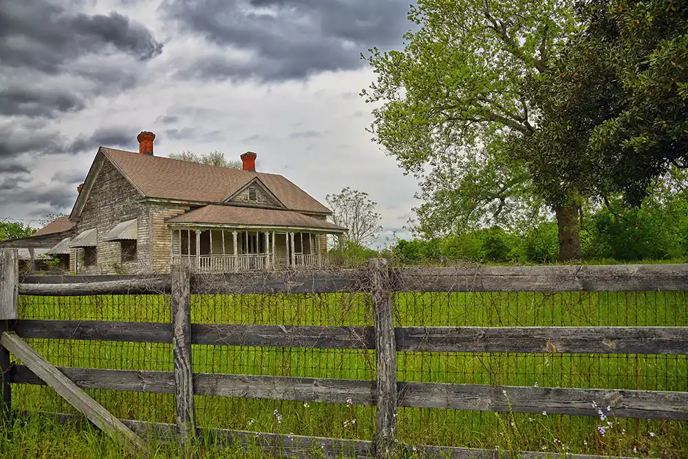 Junk Fence Removal